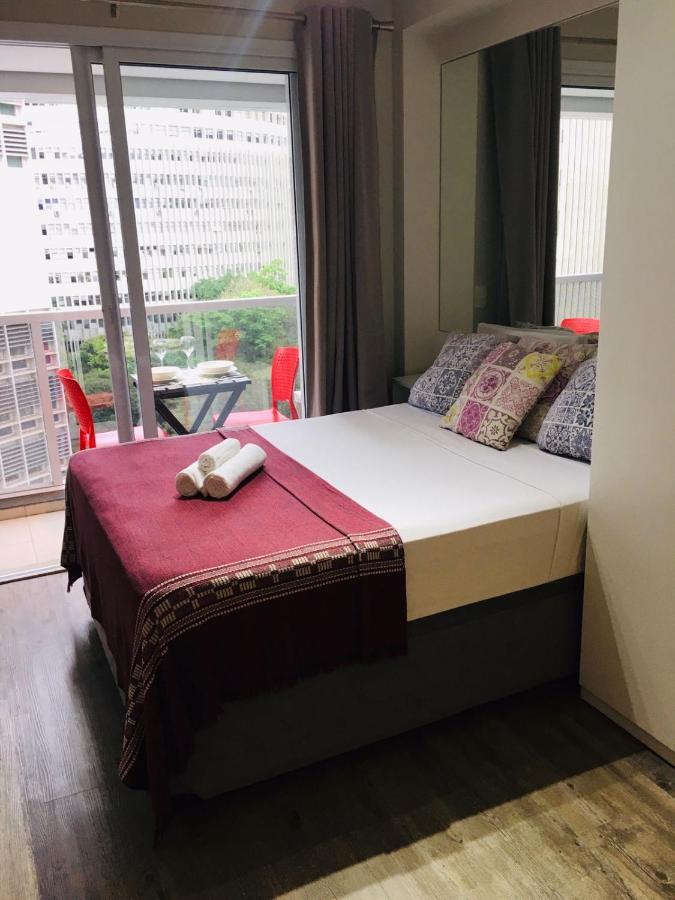 Apartamento Charmoso Com Terraco E Vista!